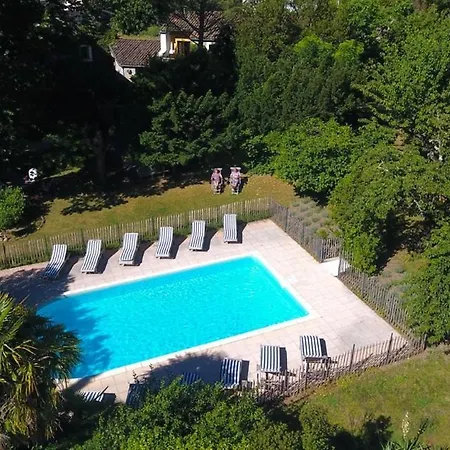 Bed & Breakfast La Cerisaie - D'hotes &