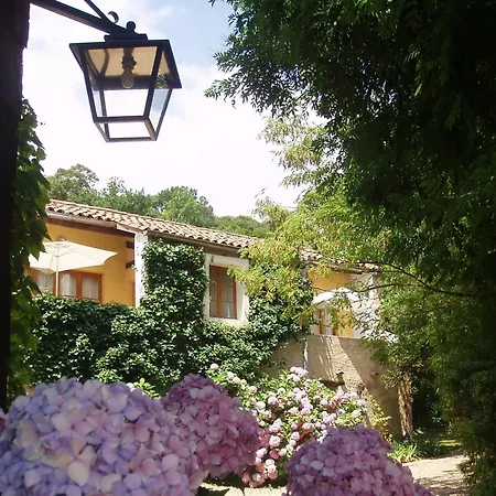 Bed & Breakfast La Cerisaie - D'hotes & 3*
