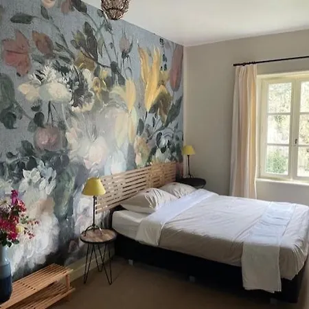 Bed & Breakfast La Cerisaie - D'hotes & 3*
