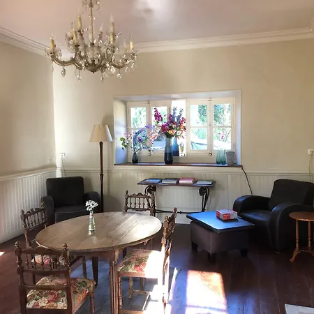 Bed and breakfast La Cerisaie - D'hotes & Riols
