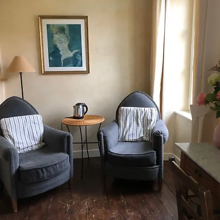 Bed and breakfast La Cerisaie - D'hotes & 3*