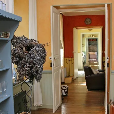 La Cerisaie - D'hotes & Bed & Breakfast 3*
