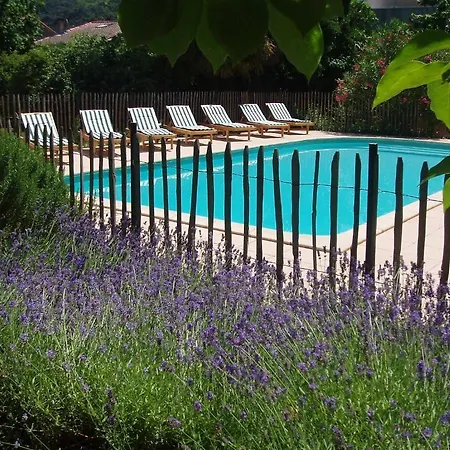 La Cerisaie - D'hotes & Bed & Breakfast 3*