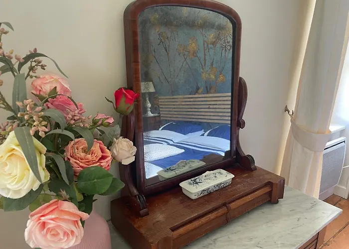 Bed & Breakfast La Cerisaie - D'hotes & 3*