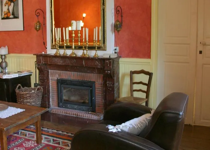 Bed & Breakfast La Cerisaie - D'hotes & 3*