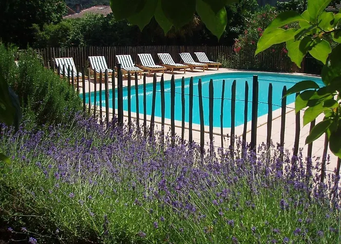 La Cerisaie - D'hotes & Bed & Breakfast 3*