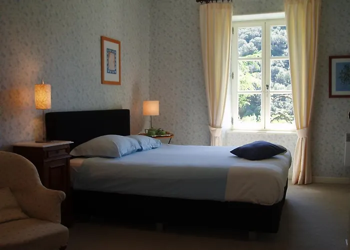 Bed & Breakfast La Cerisaie - D'hotes & 3*